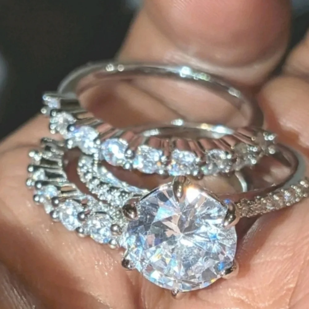 Shimmering 5ct Round Cut Moissanite Trio Silvery Bridal Wedding Ring Set